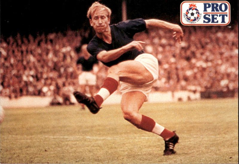 BOBBY CHARLTON 1991 PRO SET #229